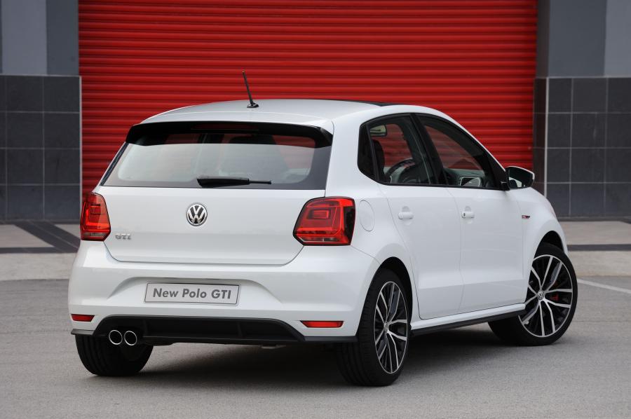  Volkswagen Polo GTi 2015 года  (ZA) (фото 4 из 22)